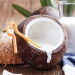 Кокосовое молоко из кокоса